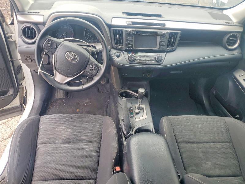 2018 TOYOTA RAV4 XLE — Фото 8 из 13
