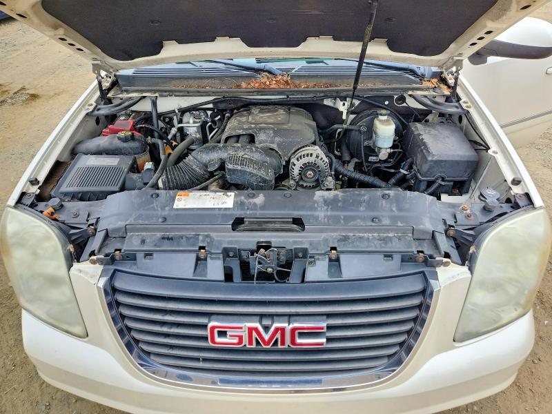 2011 GMC YUKON SLT — Фото 12 из 13
