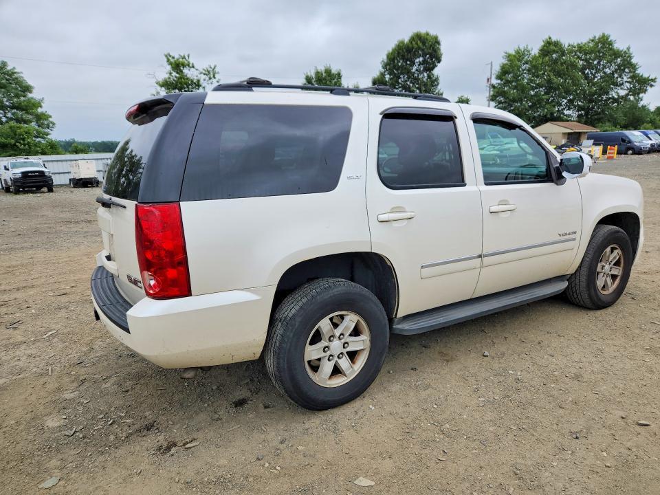 2011 GMC YUKON SLT — Фото 3 из 13