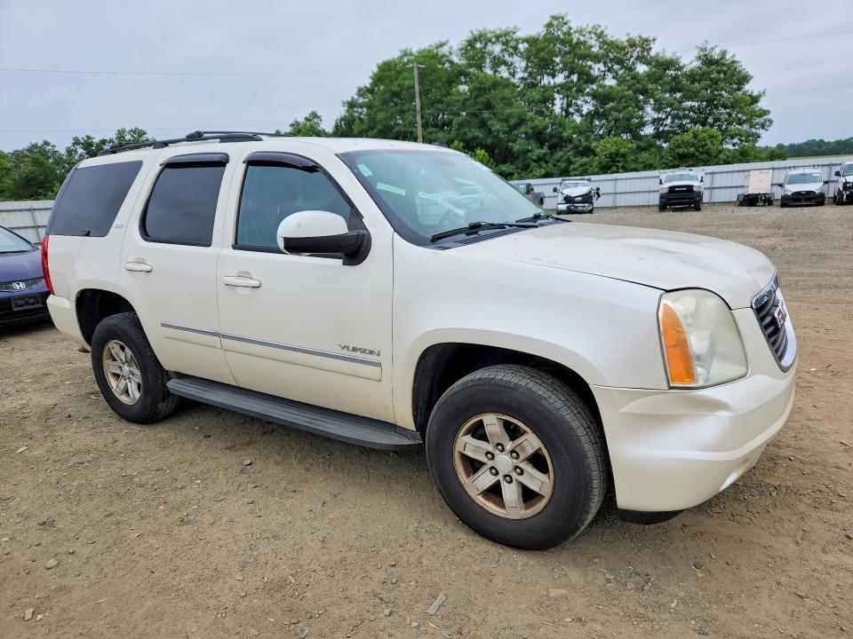 2011 GMC YUKON SLT — Фото 4 из 13