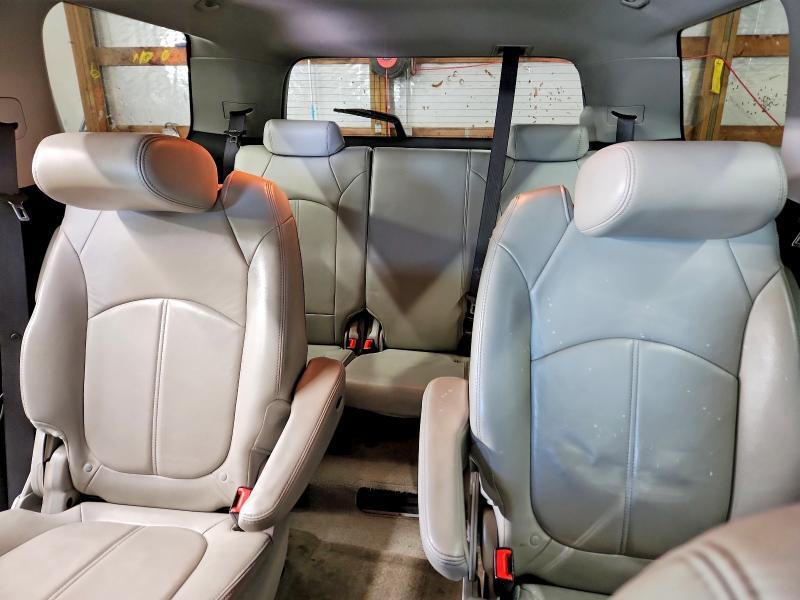 2011 GMC ACADIA SLT-1 — Фото 10 из 13