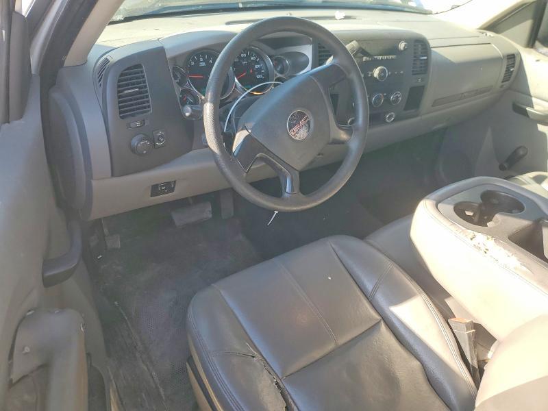 2011 GMC SIERRA C2500 HEAVY DUTY — Фото 8 из 12