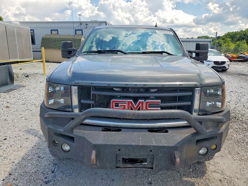 2011 GMC SIERRA K1500 SLE — Фото 5 из 12
