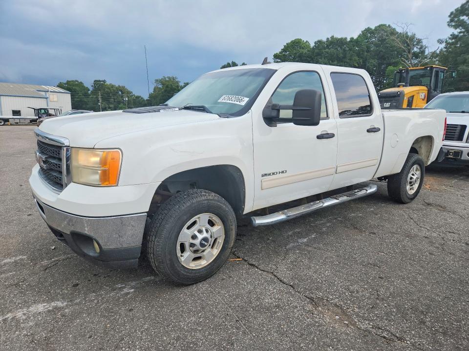 1GT110CGXBF102495 2011 GMC SIERRA photo no. 1