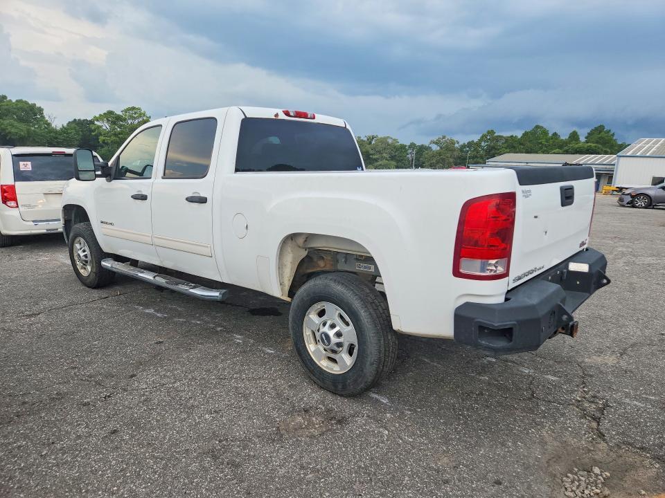 1GT110CGXBF102495 2011 GMC SIERRA photo no. 2