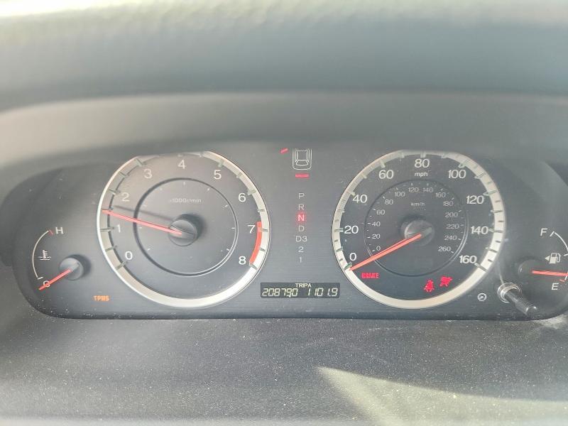 2011 HONDA ACCORD LX — Фото 9 из 12