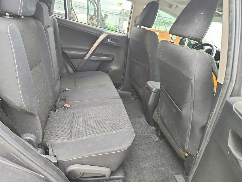 2018 TOYOTA RAV4 XLE — Фото 10 из 12