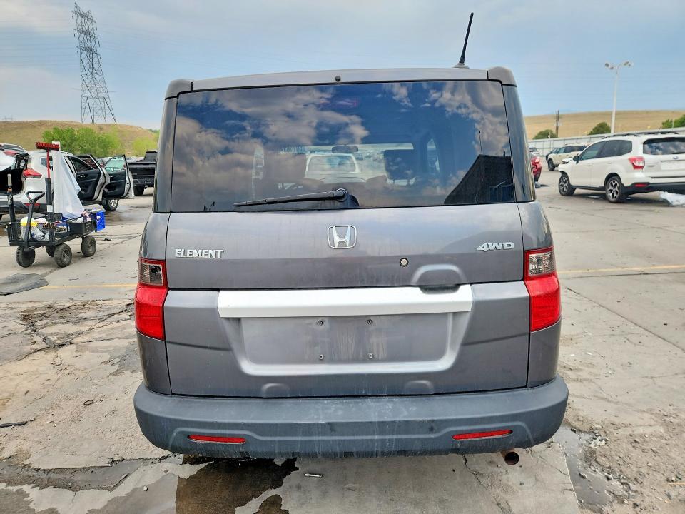 5J6YH2H71BL000917 2011 HONDA ELEMENT photo no. 6