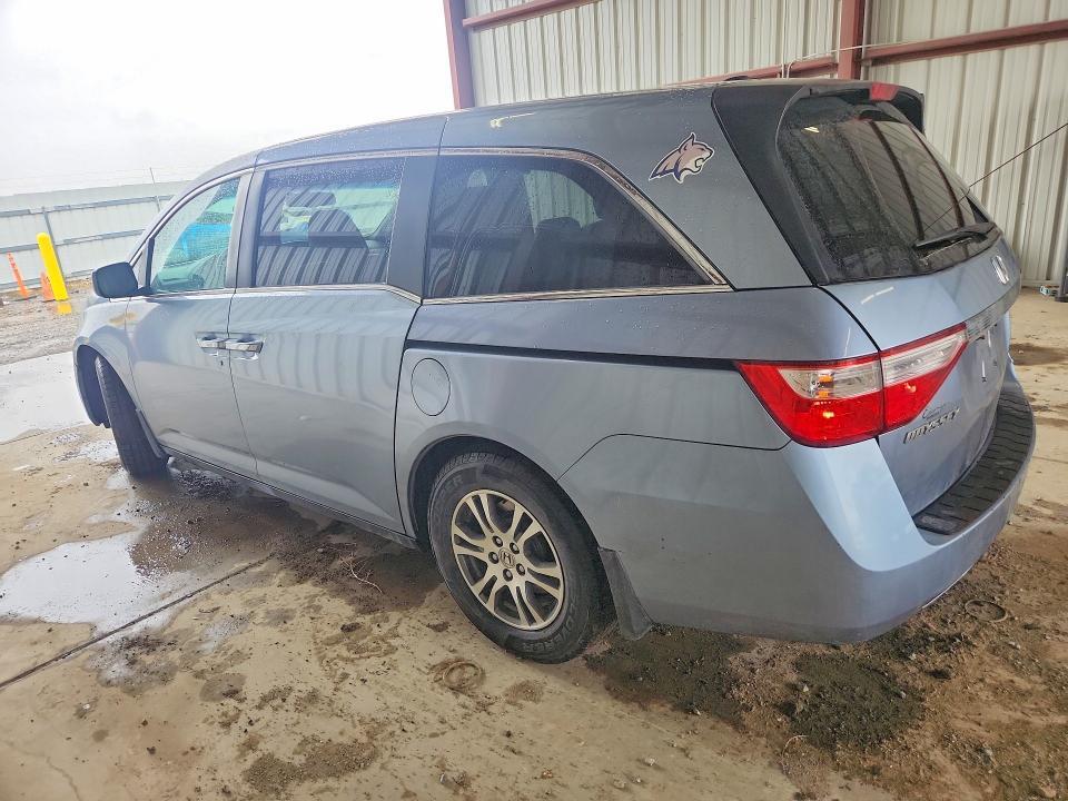 5FNRL5H66BB098203 2011 HONDA ODYSSEY photo no. 2
