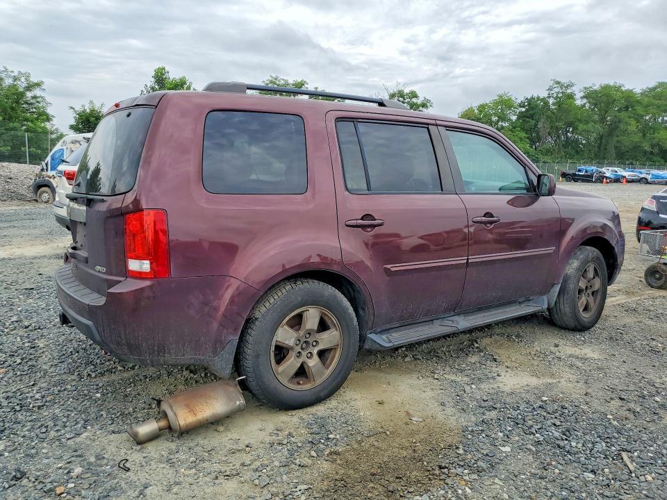 5FNYF4H51BB060835 2011 HONDA PILOT photo no. 3