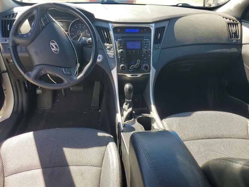 2011 HYUNDAI SONATA SE — Фото 8 из 12