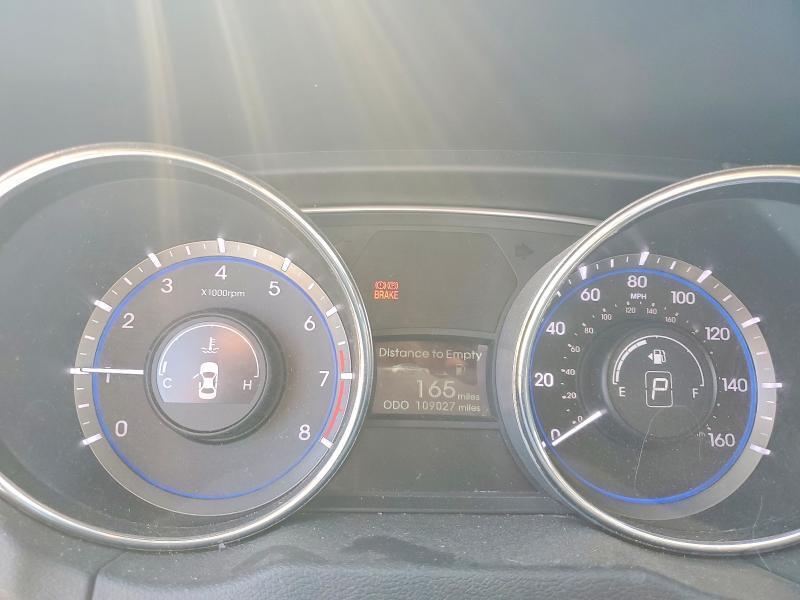 2011 HYUNDAI SONATA SE — Фото 9 из 12