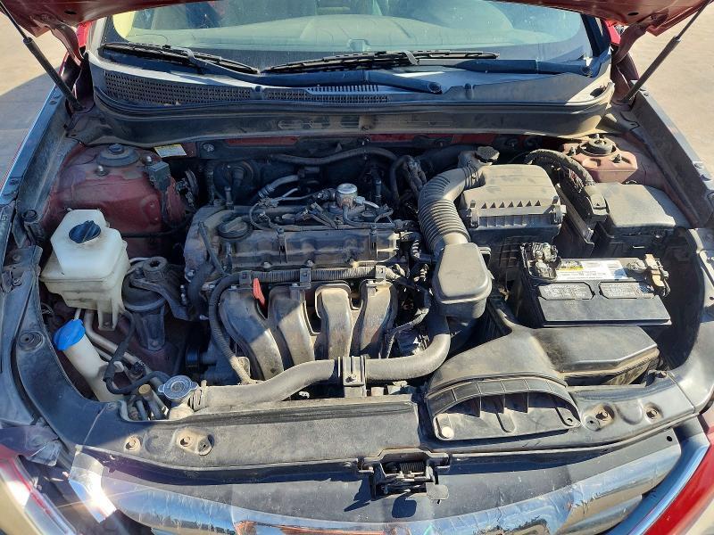 5NPEC4AC5BH060116 2011 HYUNDAI SONATA photo no. 11
