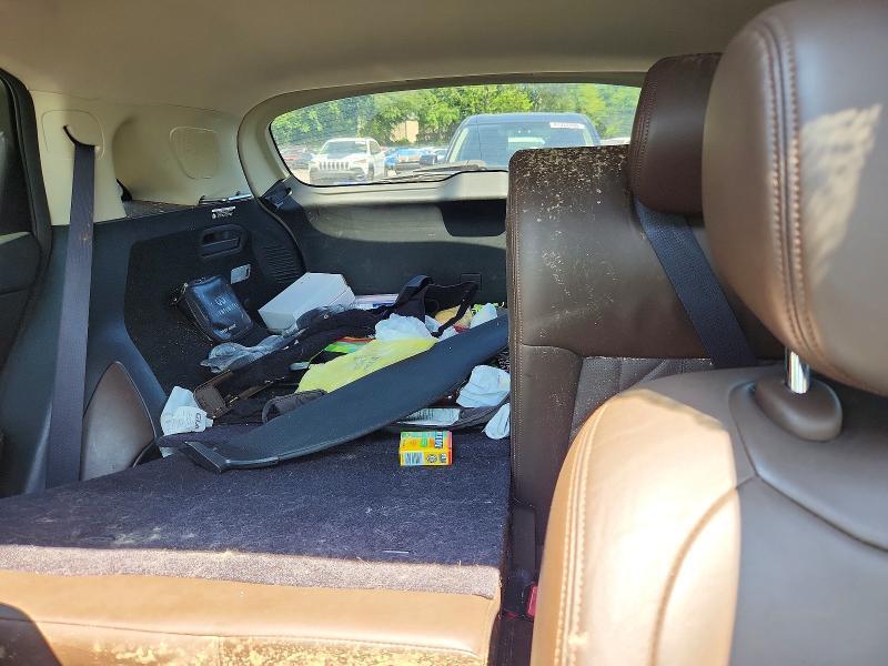 2011 INFINITI FX35 BASE — Фото 10 из 13