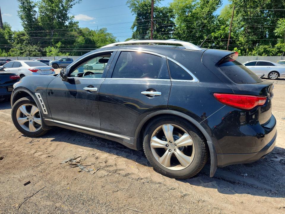 2011 INFINITI FX35 BASE — Фото 2 из 13