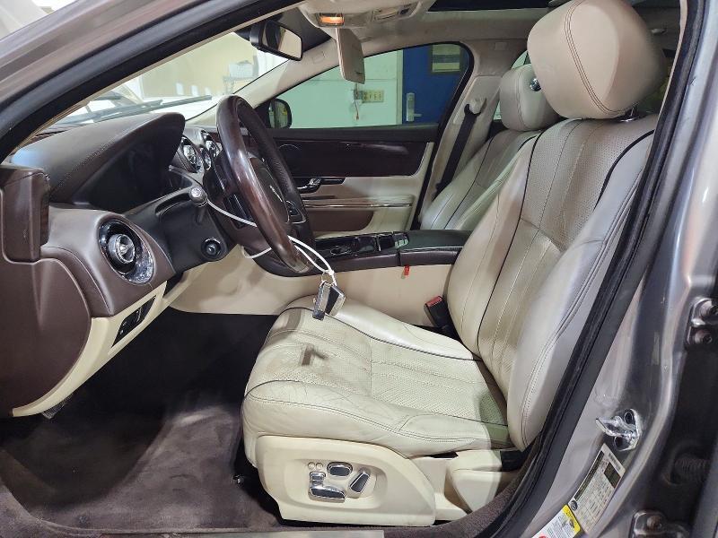 2011 JAGUAR XJL — Фото 7 из 12
