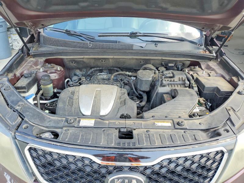 5XYKW4A27BG095037 2011 KIA SORENTO photo no. 12