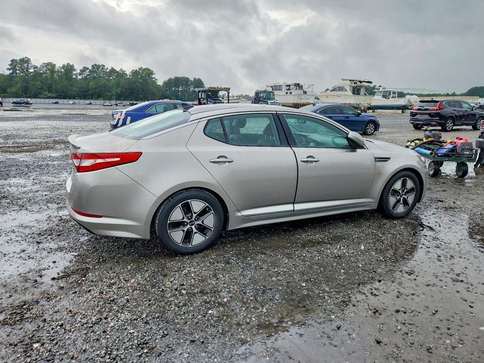 2011 KIA OPTIMA HYBRID BASE — Фото 3 из 12