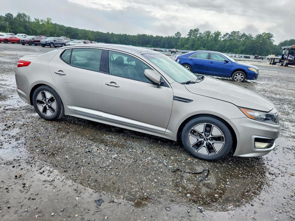 2011 KIA OPTIMA HYBRID BASE — Фото 4 из 12
