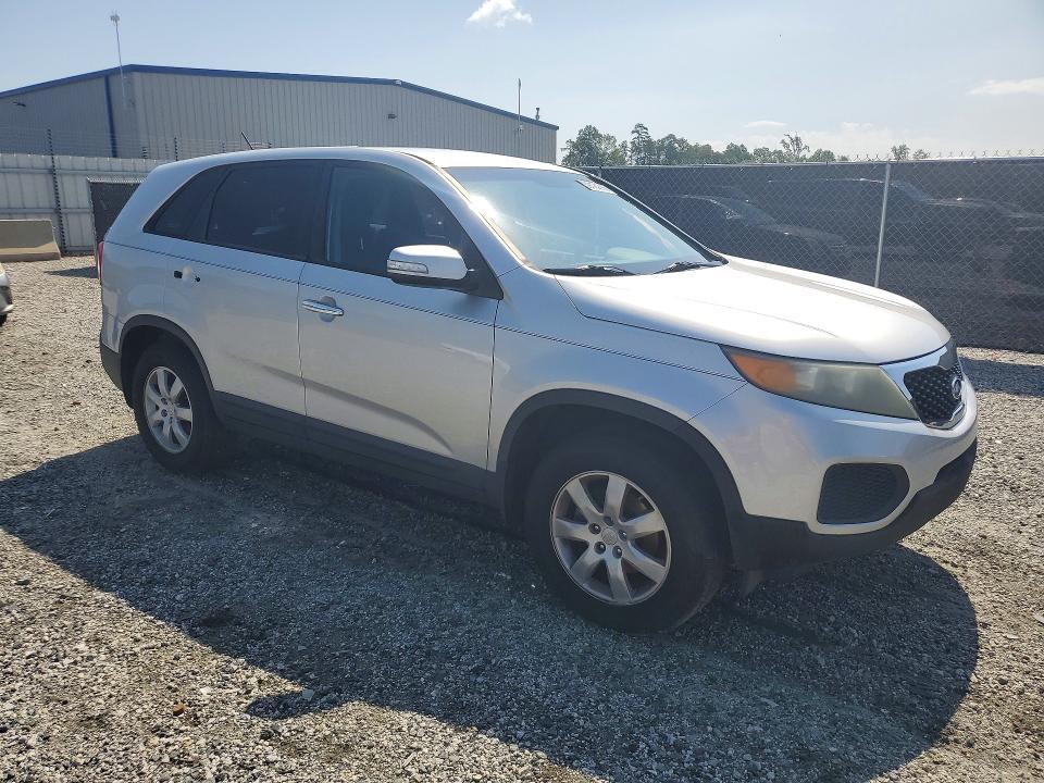2011 KIA SORENTO LX — Фото 4 из 12