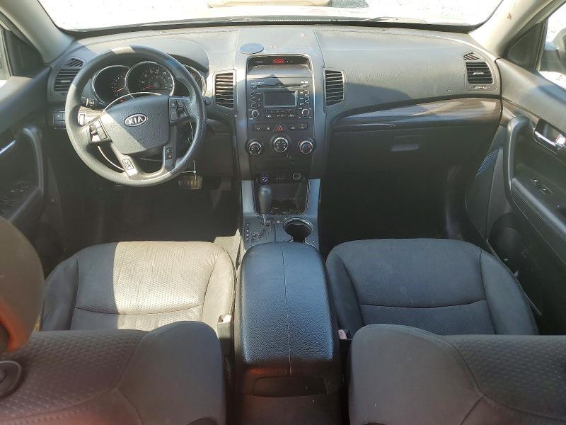 2011 KIA SORENTO LX — Фото 8 из 12