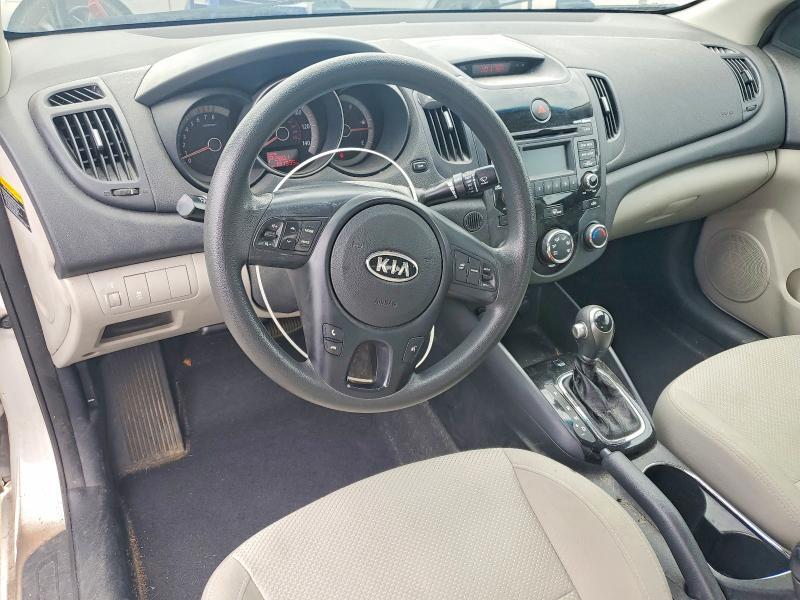 2011 KIA FORTE EX — Фото 8 из 12