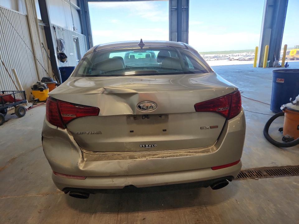 KNAGN4A71B5081807 2011 KIA OPTIMA photo no. 6