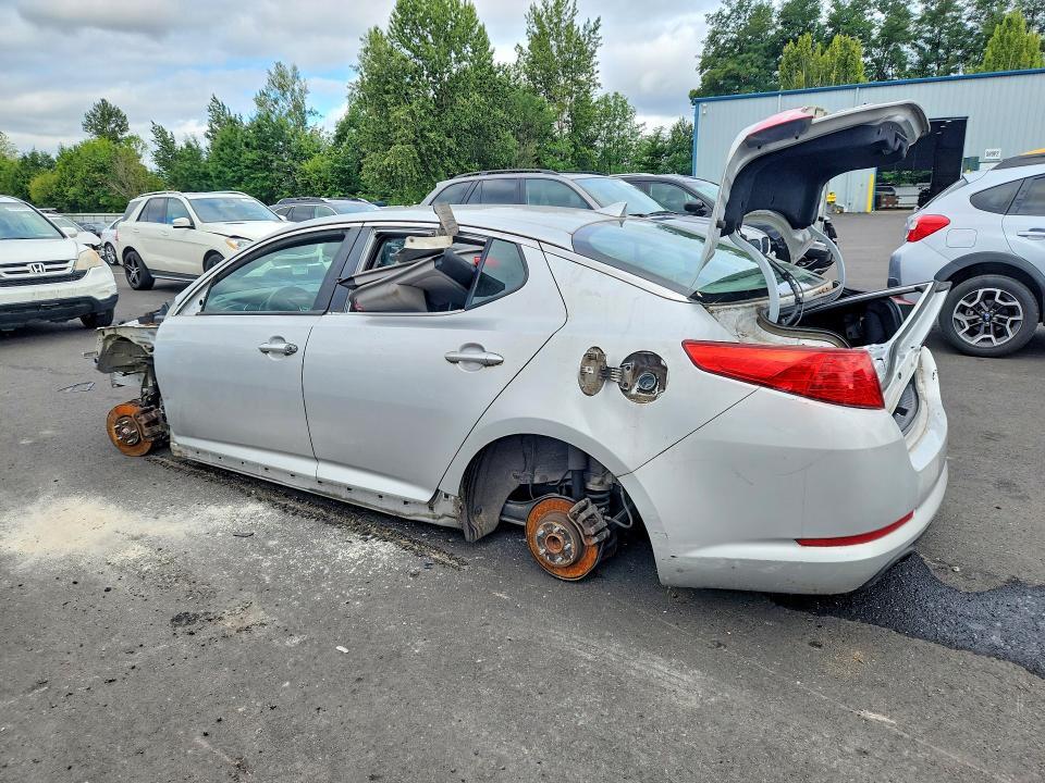 KNAGM4A78B5178800 2011 KIA OPTIMA photo no. 2