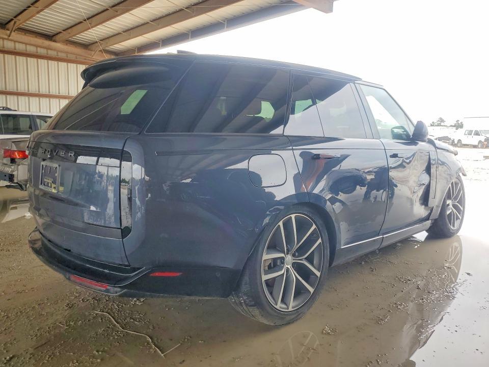 2025 LAND ROVER RANGE ROVER SE — Фото 3 из 13