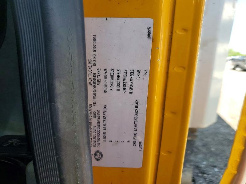 1M2AX04C6BM009409 2011 MACK GRANITE photo no. 10