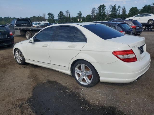 2011 MERCEDES-BENZ C 300 4MATIC — Фото 2 из 12
