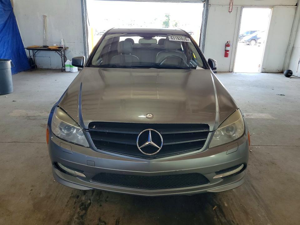 2011 MERCEDES-BENZ C 300 4MATIC — Фото 5 из 12
