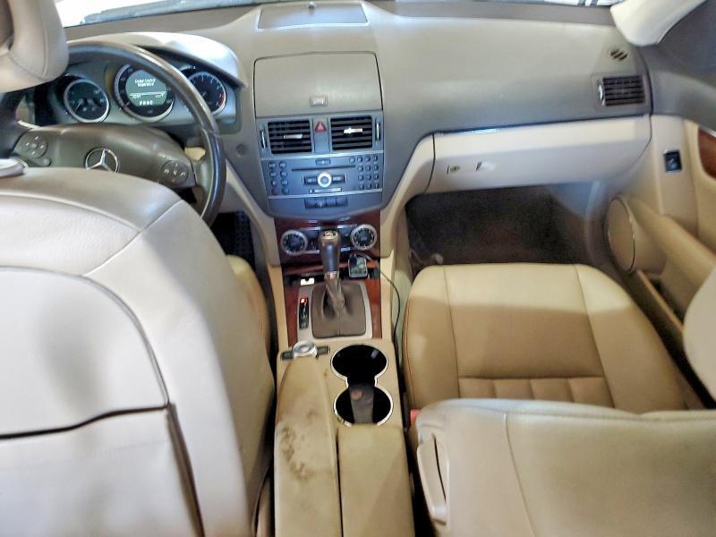 2011 MERCEDES-BENZ C 300 4MATIC — Фото 8 из 12