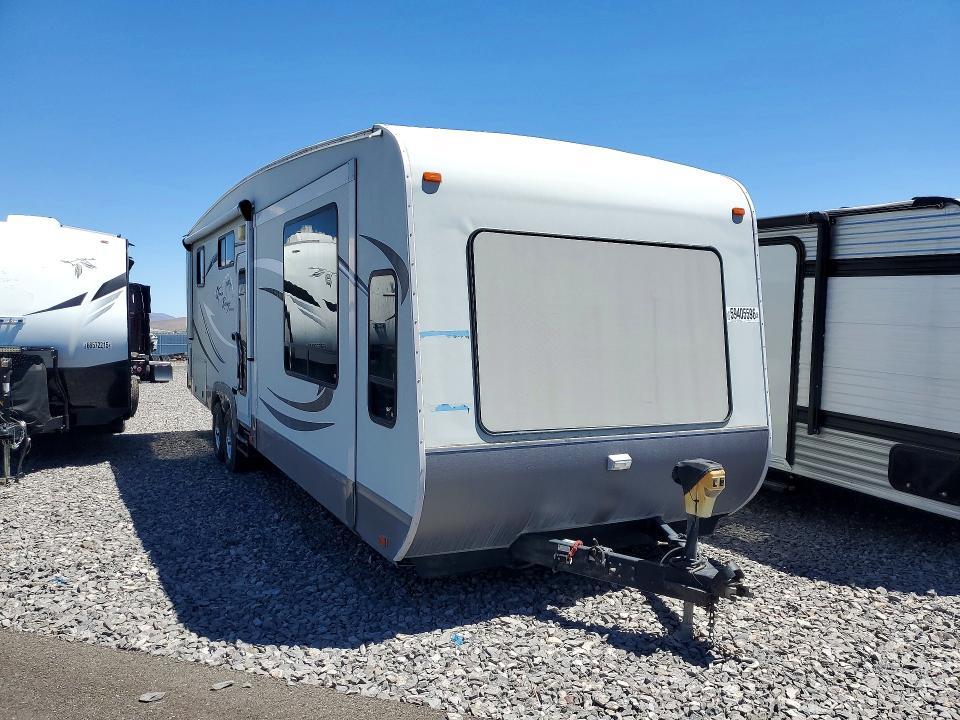 5XMTJ3627B5005517 2011 OPEN RANGE TRAVEL TRAILER photo no. 4