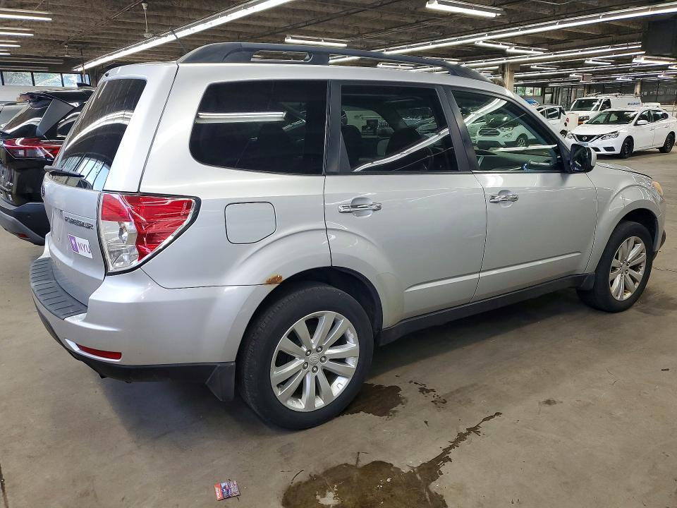 JF2SHBDC4BH730128 2011 SUBARU FORESTER photo no. 3