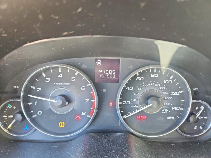 2011 SUBARU OUTBACK 2.5I — Фото 9 из 14
