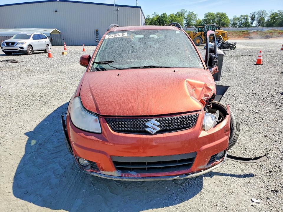 2011 SUZUKI SX4 — Фото 5 из 13