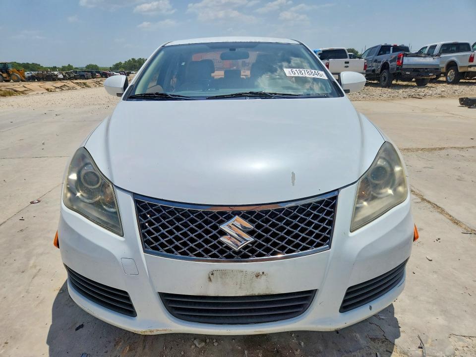 JS2RE9A35B6111784 2011 SUZUKI KIZASHI photo no. 5