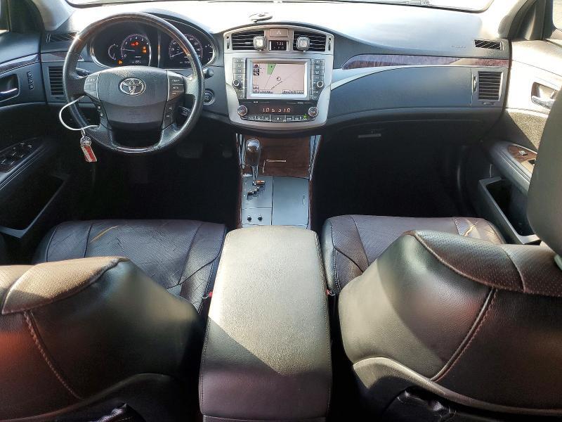 2011 TOYOTA AVALON LIMITED — Фото 8 из 12