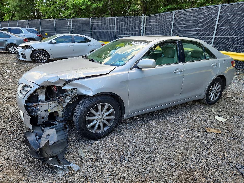 4T1BF3EKXBU225214 2011 TOYOTA CAMRY photo no. 1