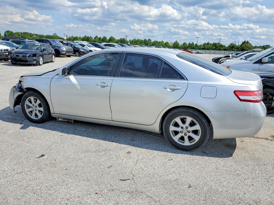 4T4BF3EK4BR213419 2011 TOYOTA CAMRY photo no. 2