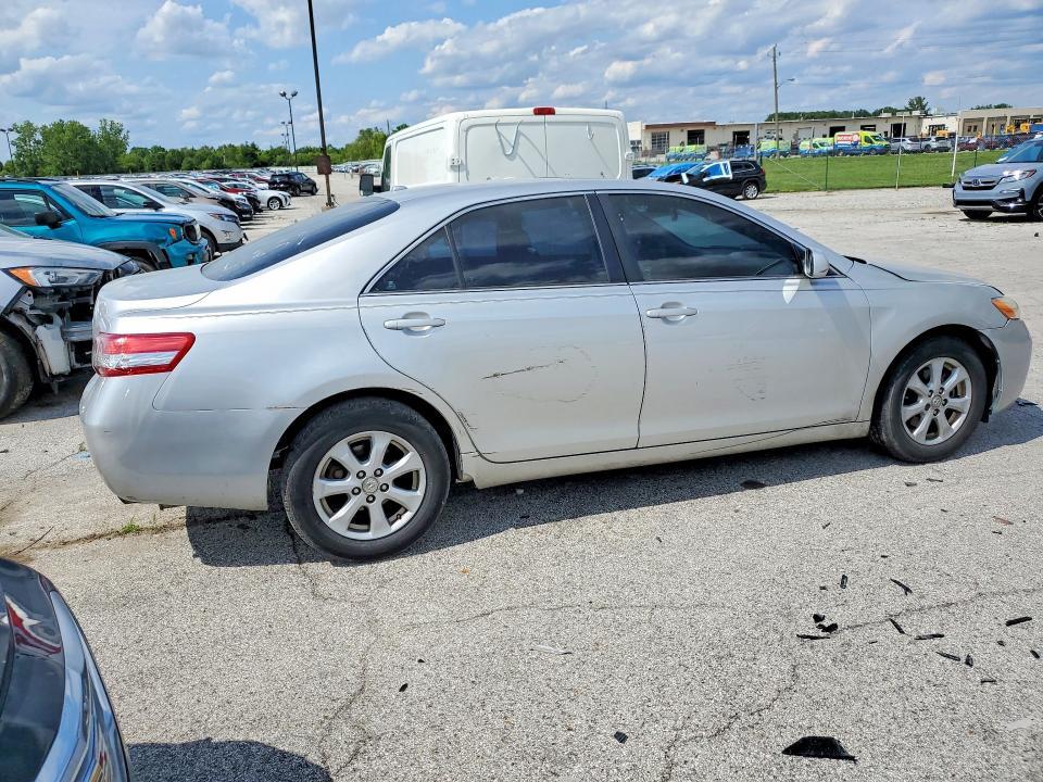 4T4BF3EK4BR213419 2011 TOYOTA CAMRY photo no. 3