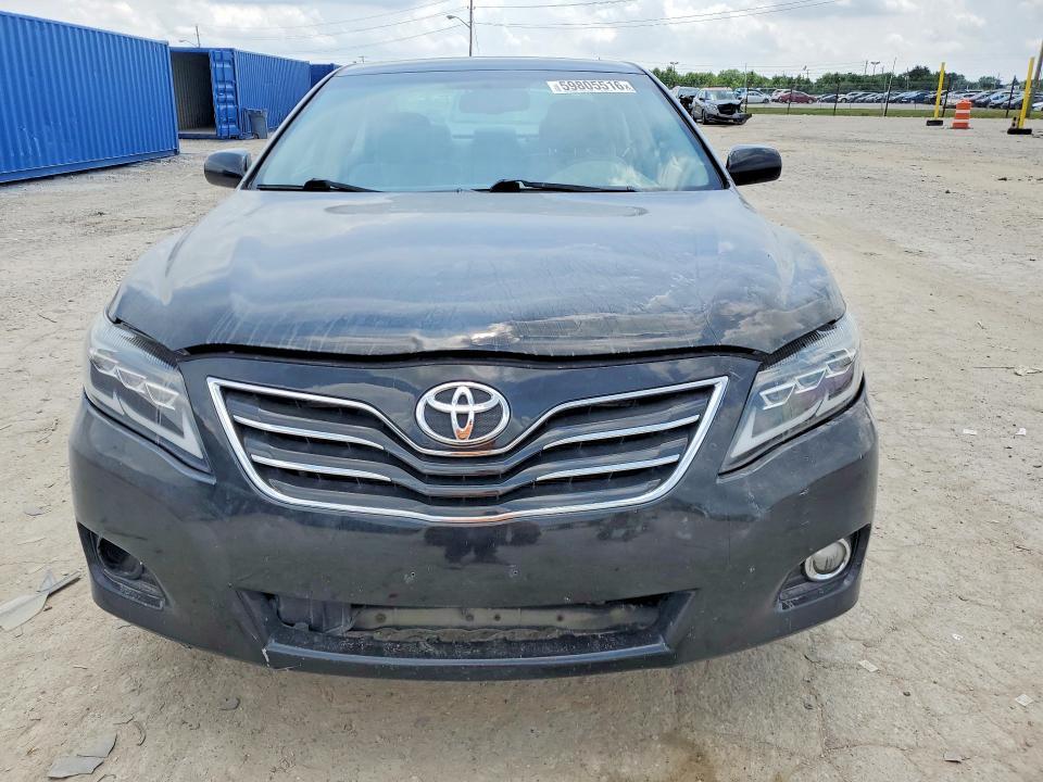 2011 TOYOTA CAMRY XLE V6 — Фото 5 из 12