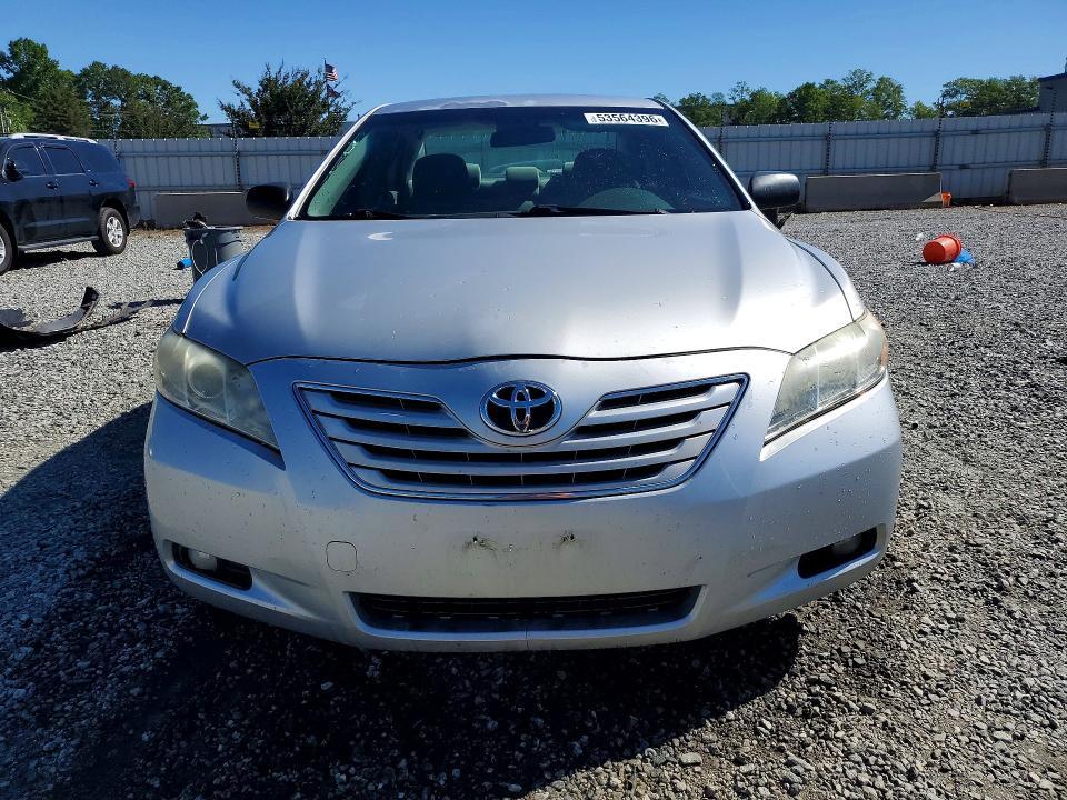 2011 TOYOTA CAMRY LE — Фото 5 из 12