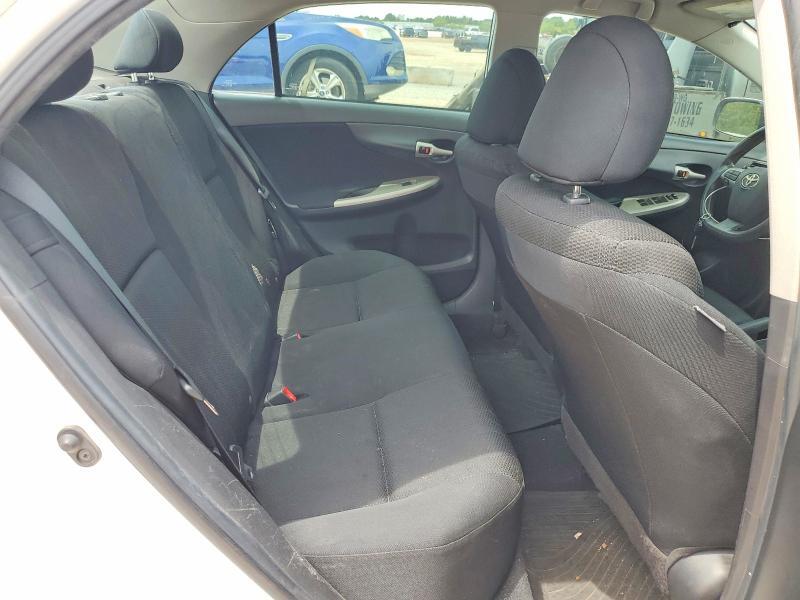2T1BU4EE5BC685307 2011 TOYOTA COROLLA photo no. 10