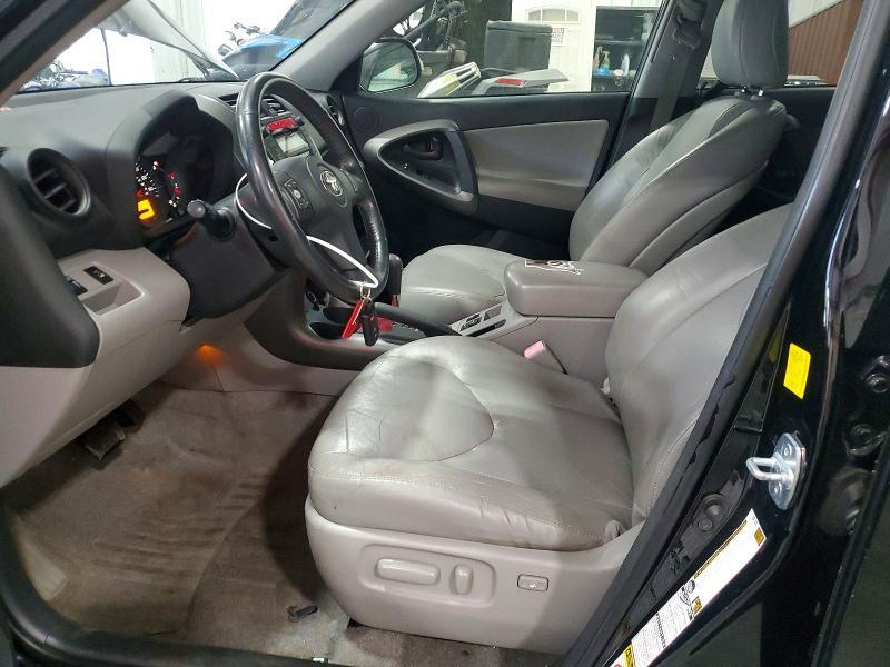 2011 TOYOTA RAV4 LIMITED — Фото 7 из 13