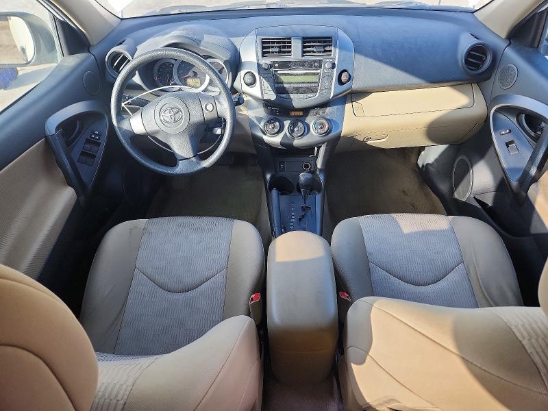 2011 TOYOTA RAV4 BASE — Фото 8 из 12