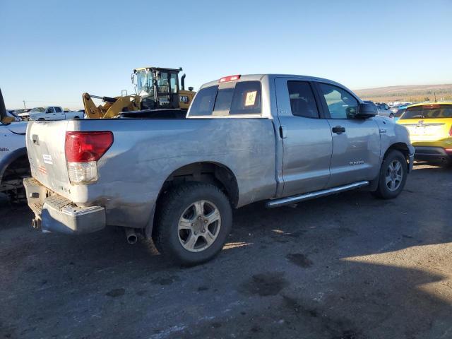 2011 TOYOTA TUNDRA DOUBLE CAB SR5 — Фото 3 из 12