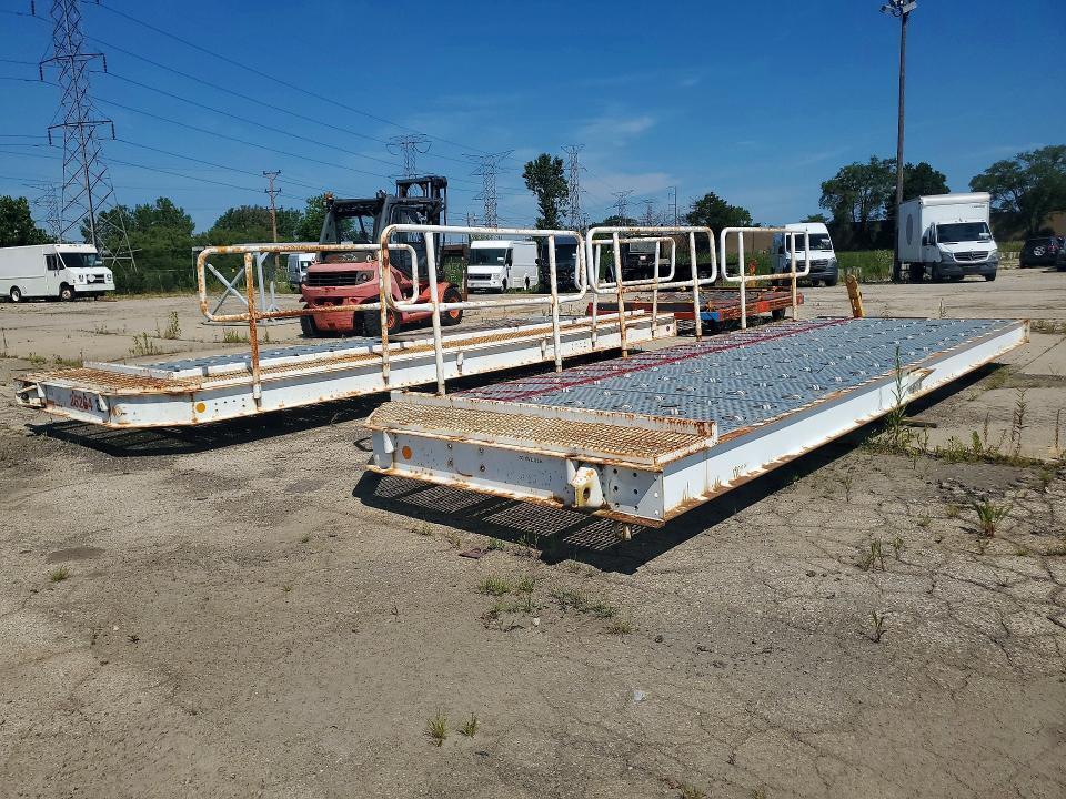 2011 WILKINS AIRCRAFT PALLET DOLLY TRAILER — Фото 3 из 11