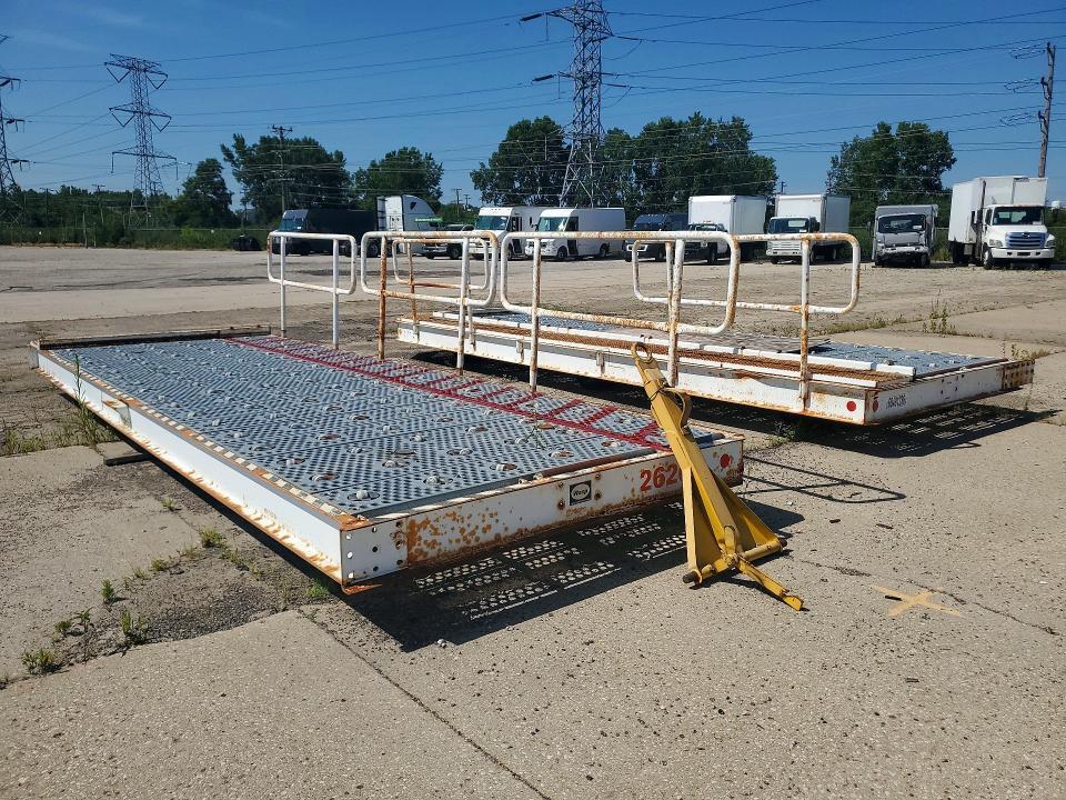 2011 WILKINS AIRCRAFT PALLET DOLLY TRAILER — Фото 4 из 11